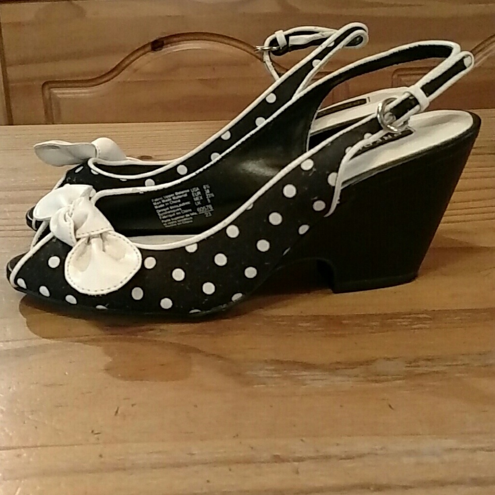 Slingback Heels • Polka Dots & Bows • Peep Toes